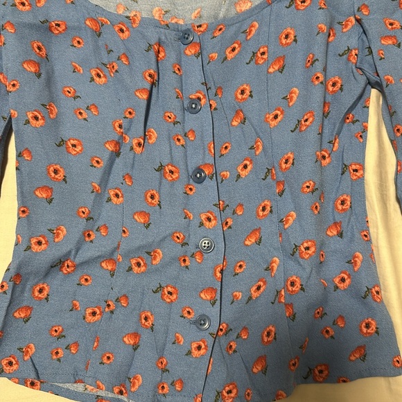 Reformation Blouse in XS - Picture 3 of 4